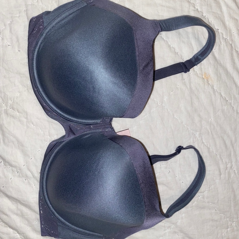 Victoria’s Secret bra